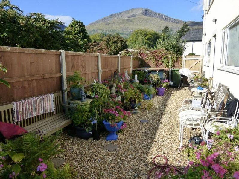 The Coach House Hotel Beddgelert Exterior photo